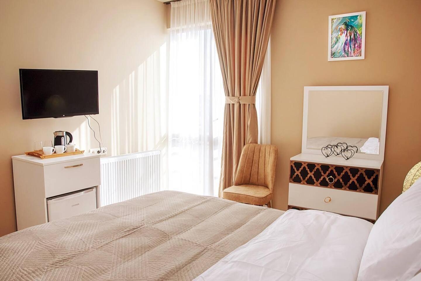 Tbilisi Mare Hotel Ngoại thất bức ảnh