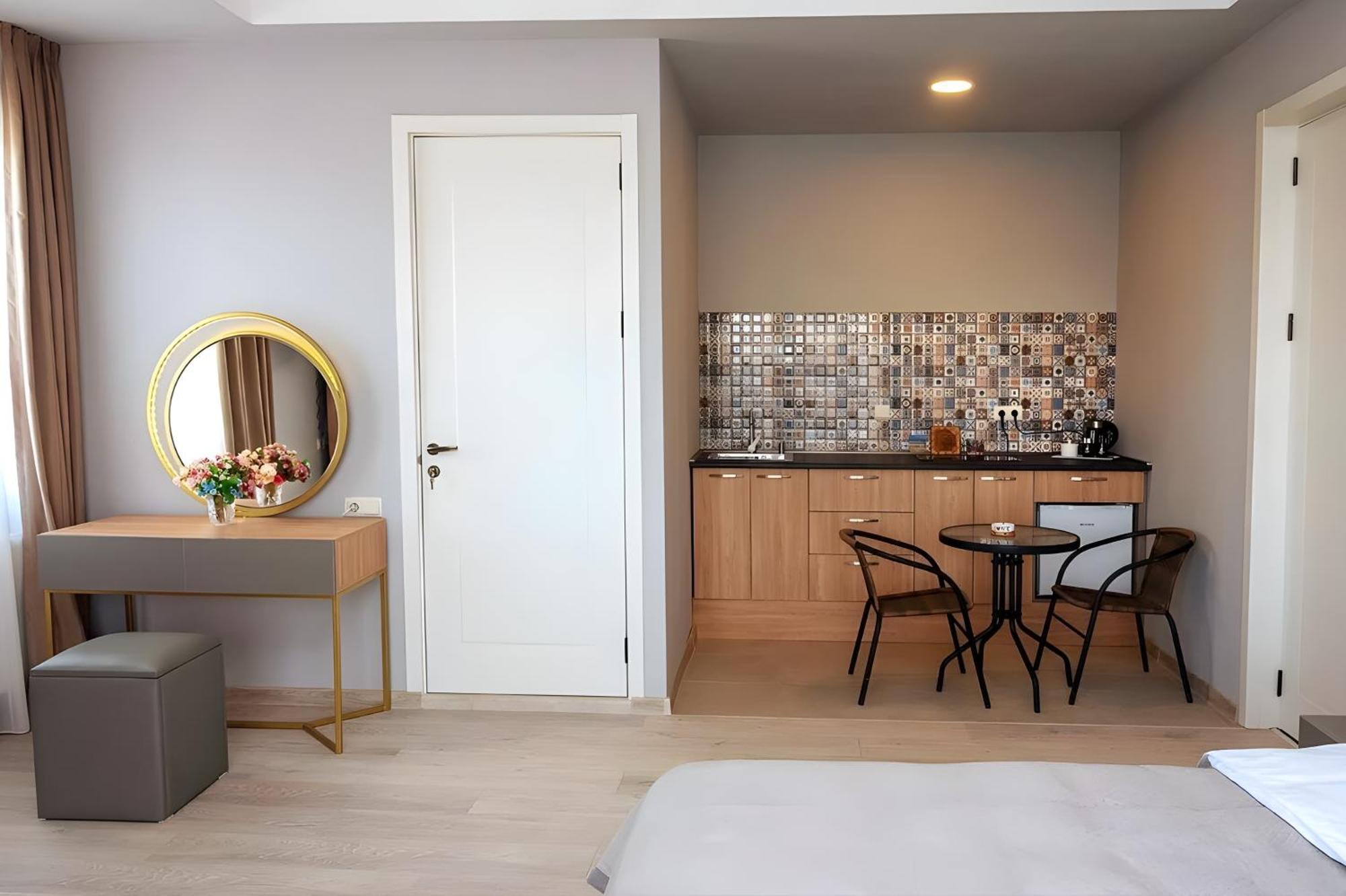 Tbilisi Mare Hotel Ngoại thất bức ảnh